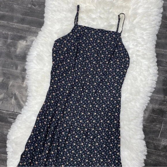 American Eagle Outfitters Dresses & Skirts - AMERICAN EAGLE BLACK FLORAL MIDI SLIT DRESS COQUETTE BOHO GRUNGE WHIMSICAL